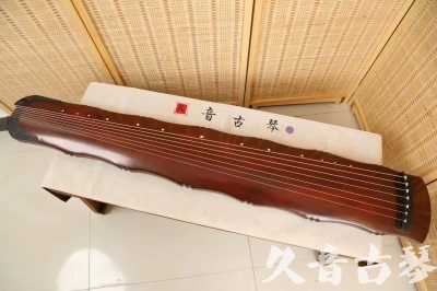 张掖市●久音古琴  ●典藏系列 20240524 [红洒金竹节]